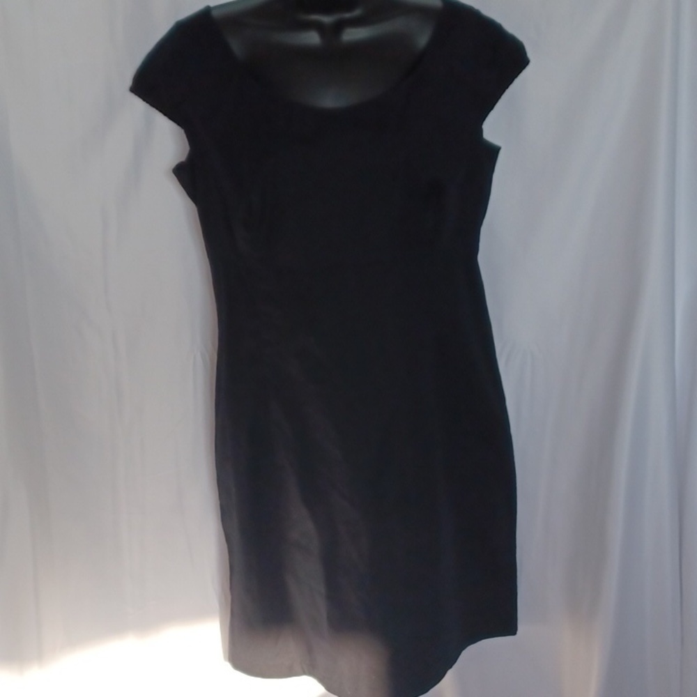 GAP Black Cap Sleeve Business Casual Dress
